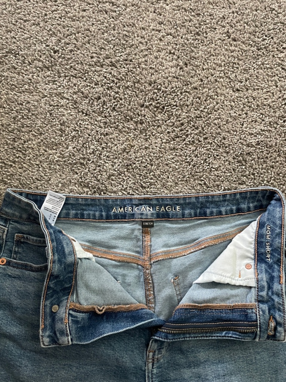 American Eagle Mom shorts - Picture 2 of 4